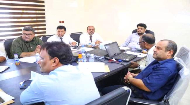 الدكتور كلشات يترأس الاجتماع الدوري الأول لمجلس جامعة المهرة    