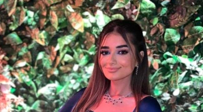 ملك أحمد زاهر تلفت الأنظار برشاقتها في حفل زفاف