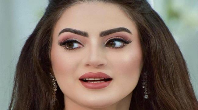 الإعلامية دانية الشافعي تحتفل بزفافها بفستان محتشم وأنيق