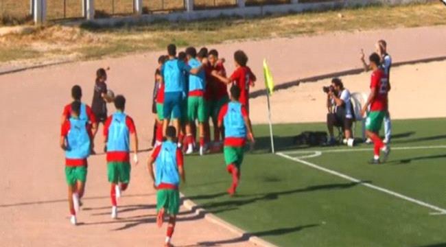 المغرب ينتزع فوزا ثمينا أمام الجزائر