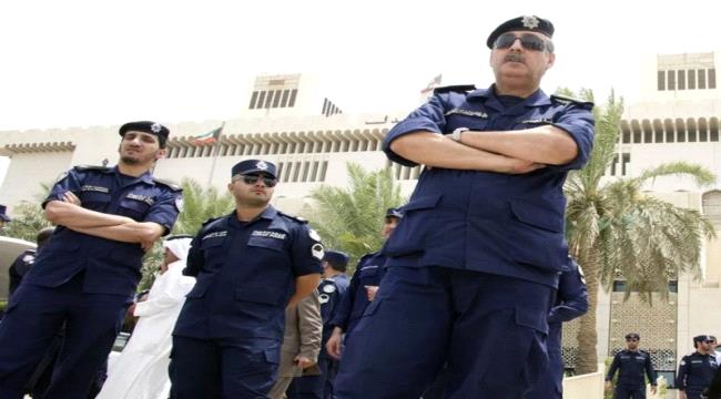 الكويت تنهي مهام المئات من الوافدين وتمهلهم شهرا للمغادرة
