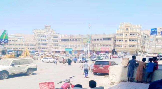 اقتحام منازل خلال حملة أمنية في "المكلا" يثير ضجة واسعة