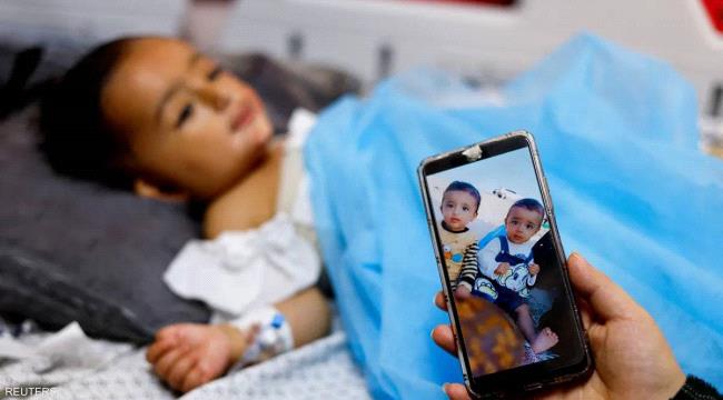 وتين وأحمد.. توأمان فقدا أمهما وانفصلا بغارة إسرائيلية