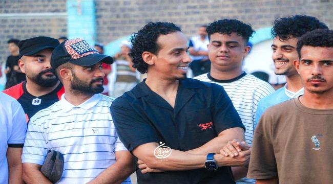 المحلل الرياضي "بدر بالعبيد" يشيد بما يقدمه السقاف للشباب والرياضيين في المحافظات الجنوبية