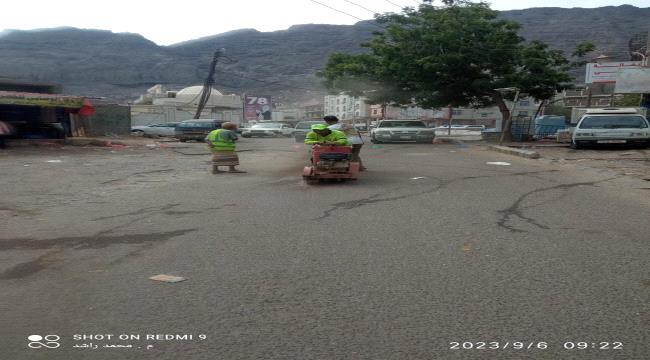 البدء بمشروع ترميم شوارع عامة في مديرية المعلا