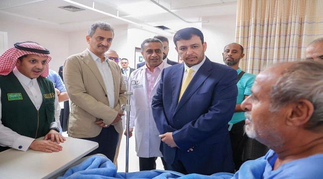 العليمي يوجه "لملس" بسرعة توفير أرضية لإقامة "هذا المشروع"