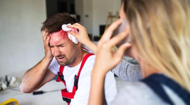 حتى الإصابة الخفيفة بالرأس تهدد بسكتة دماغية