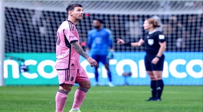 بغياب رونالدو ومشاركة ميسي... النصر يسحق ميامي بـ"سداسية"