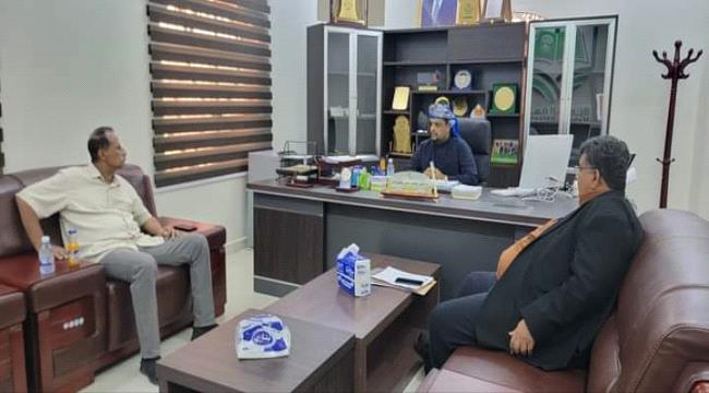 رئيس جامعة المهرة يستقبل عضو هيئة رئاسة المجلس الانتقالي
