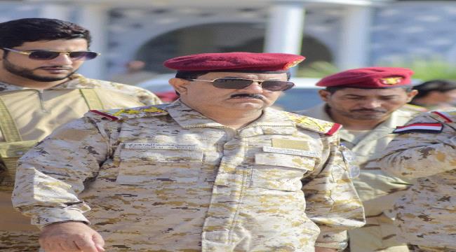 وزير الدفاع : تسيطر قواتنا على 80% من التراب اليمني وقادرون على تحرير صنعاء