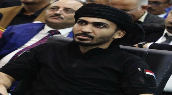 العليمي يصدر قرارا بترقية قائد أمني تعرف عليه! 