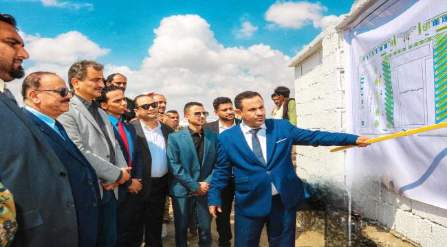 حُميد ولملس يضعان حجر اساس لمشروع انشاء وبناء المحطة المركزية لنقل الركاب