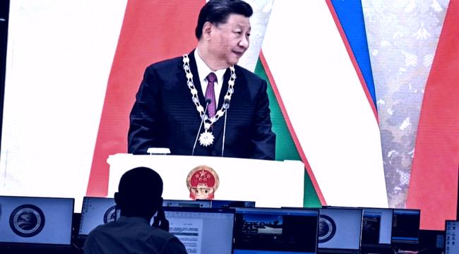 الصين تدخل على خط التصعيد في البحر الأحمر