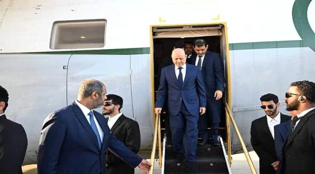 العليمي يواصل في عدن جهود دعم الإصلاحات الحكومية الشاملة