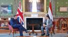 رئيس الوزراء يعقد جلسة مباحثات مع وزير الخارجية البريطاني ...