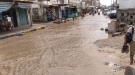 مياه الأمطار والصرف الصحي تغرق شوارع حاضرة لحج 