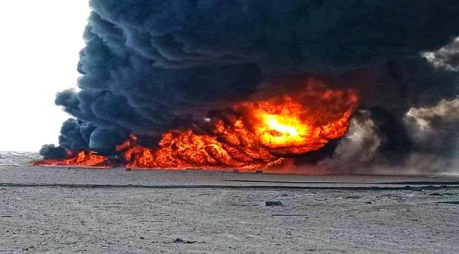 احتراق ناقلة الوقود الخاص بمحطة الرئيس بعدن في شبوة 