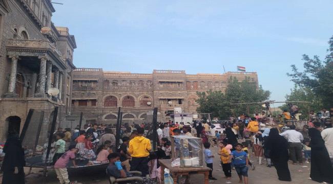 ظاهرة تحتاج إلى وقفة جادة! 