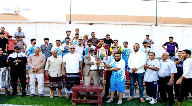 عدن... فريق إطفاء مطار عدن يتوج بطلاً لبطولة هيئة الطيران الكروية الأولى