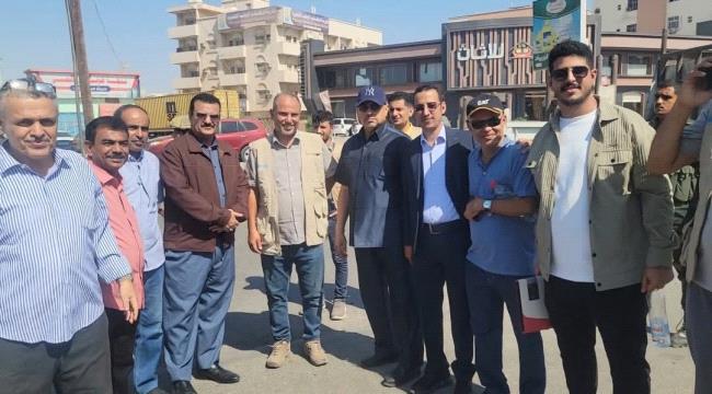 نائب محافظ عدن يدشن مشروع إعادة تأهيل شارع الخمسين بمديرية المنصورة