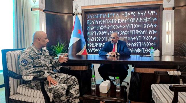 الرئيس الزبيدي يطّلع على جاهزية قوات خفر السواحل