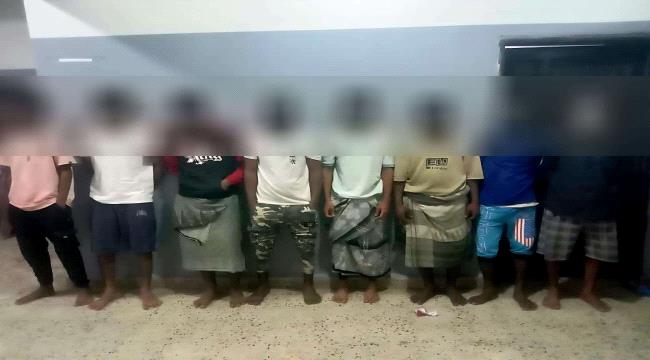 الإطاحة بعصابة متخصصة في سرقة المنازل والكشف عن مسروقات ثمينة