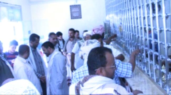 تدشين صرف رواتب العسكريين لشهر 