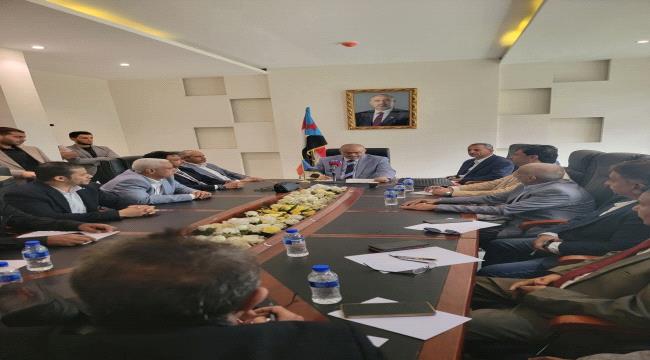 وزارتا التخطيط والاتصالات تعلنان تأييدهما للمجلس الانتقالي الجنوبي 