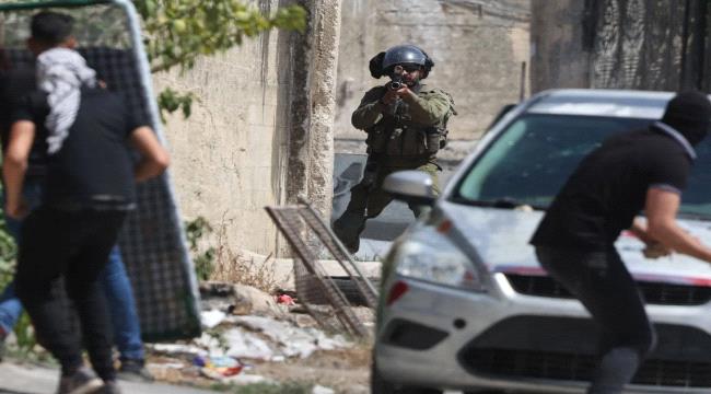 إسرائيل تقدم على قتل فلسطينيين بطريقة بشعة 