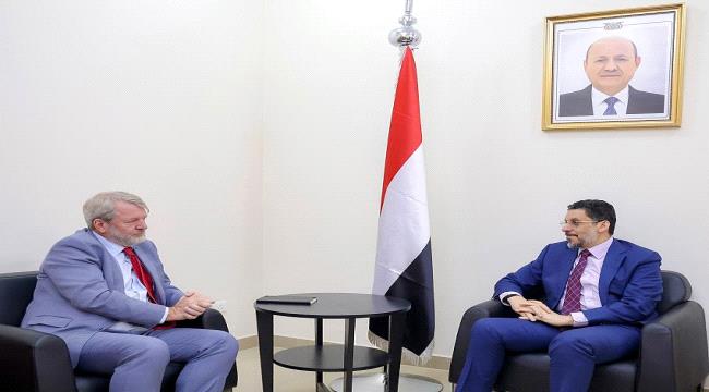 رئيس الوزراء يستقبل ممثل اليونيسيف لدى اليمن ويبحث معه تعزيز التدخلات الإنسانية