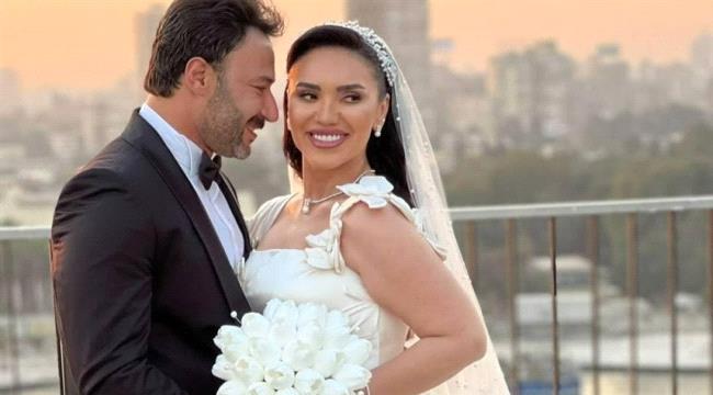 أول تعليق من مي فاروق على انتقادات لاذعة بسبب زفافها