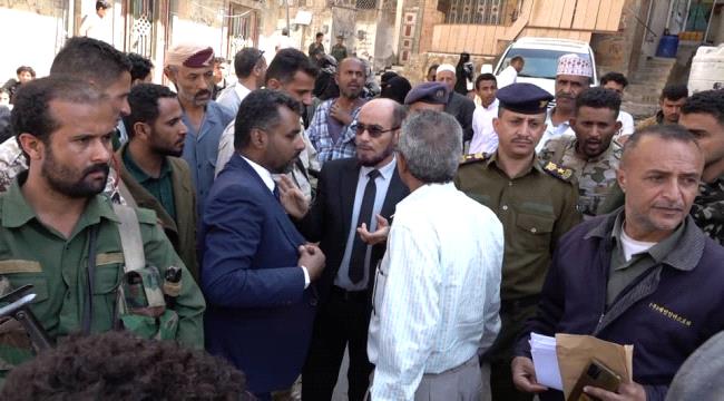 تعز.. تنفيذ حملة لإزالة التعديات على أراضي السلطة القضائية