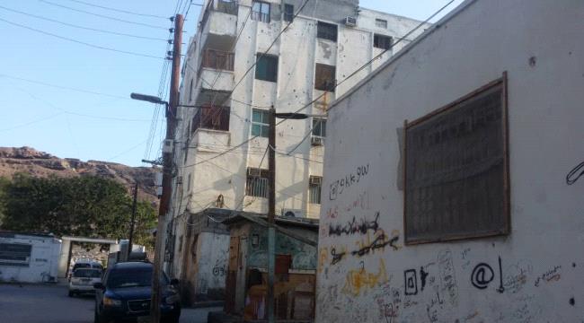 عدن... "جواد" يناشد بتوفير "بطاريات" لتشغيل كاميرات المراقبة