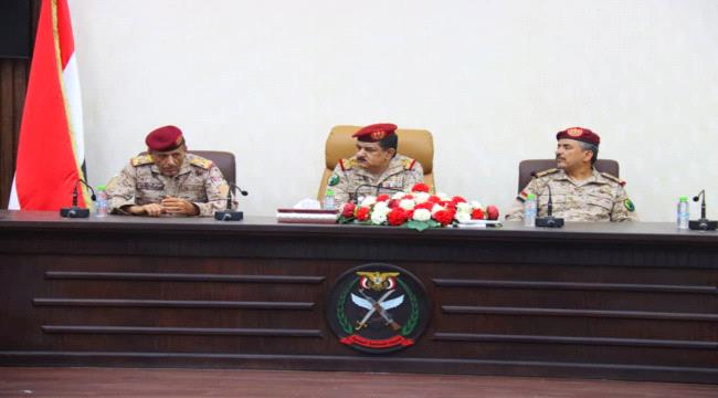 وزير الدفاع اليمني يشيد بعزيمة الخريجين من الكليات السودانية