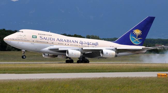 السعودية تعلن إيقاف جميع رحلاتها من وإلى 