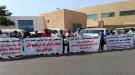 وقفة احتجاجية لإنصاف عمال موانئ عدن ...