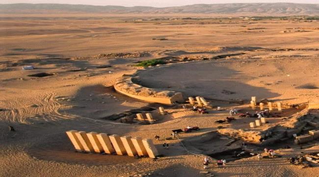 المسجد الأقصى والأرض المقدسة... أين؟!