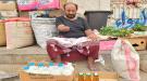 بالله عليكم لا تمروا بجانبه مرور الكرام!  ...