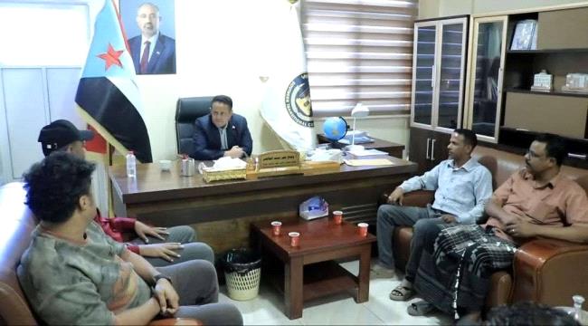 وضاح الحالمي يشيد بثبات وصمود أبناء حضرموت