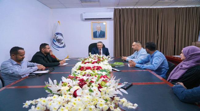 عدن: وزير الشؤون الاجتماعية والعمل يناقش مع مؤسسة تمدين شباب تعزيز الشراكة