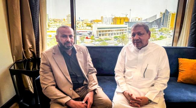 رئيس مجلس القضاء ومحافظ الضالع يناقشان تعزيز العمل القضائي