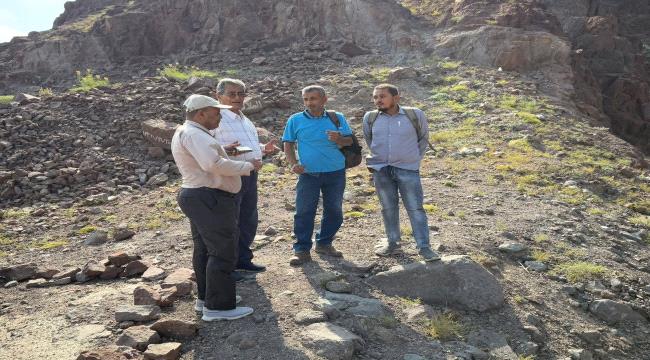 ترتيبات لإنشاء مصدات للسيول في جبل شمسان