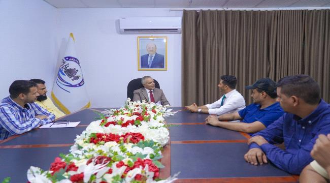 وزير الشؤون الاجتماعية والعمل يناقش مع شبكة النماء اليمنية تنظيم العمل الأهلي