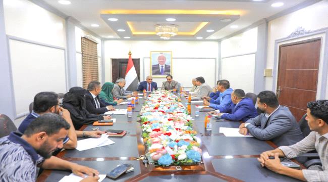 البكري والعبادي يبحثان تعزيز الشراكة بين وزارتي الشباب والرياضة والتربية والتعليم