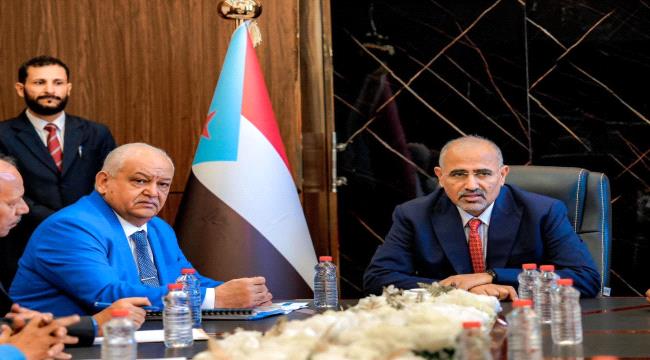 وفد المجلس الانتقالي الجنوبي يغادر عدن صوب السعودية بدون 