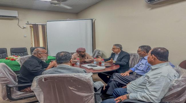 وفد وزاري يطلع على الهيئة العامة للبحوث الزراعية في عدن