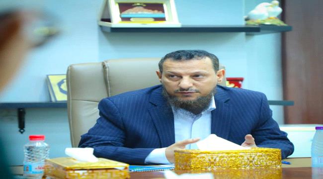موظفو ومتعاقدو هيئة الأراضي يُطالبون محافظ عدن بالتوجيه لاستئناف نشاط الهيئة