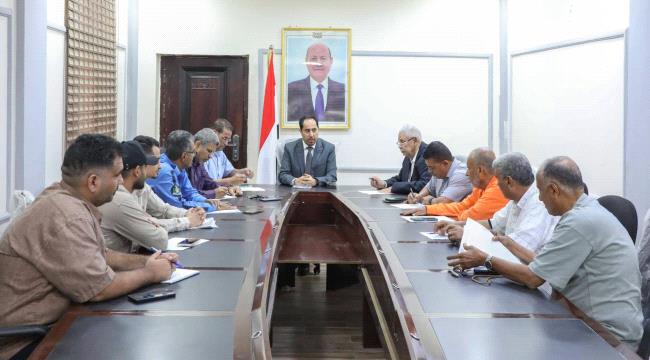 الوزير البكري يلتقي إدارة نادي شمسان ويؤكد على دعم خطط النادي وتطوير أنشطته