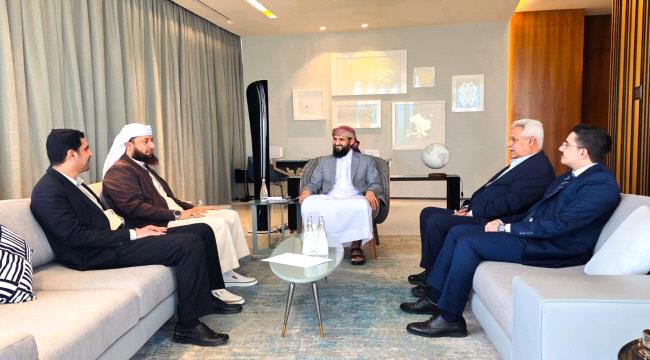 عبد الرحمن المحرّمي يستقبل نواب عدد من الوزراء في الرياض