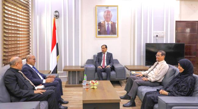 الوزير البكري يبحث مع الأكاديمية العربية للعلوم الإدارية والمالية توقيع مذكرة تفاهم للتعاون المشترك